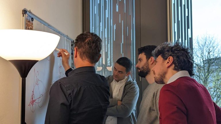 u4i team is brainstorming further blended learning formats for their clients